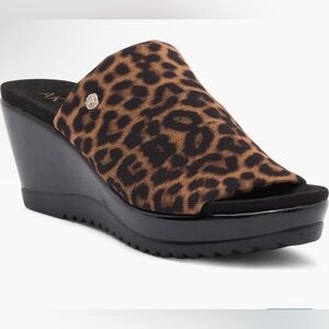 Anne Klein Rellin Leopard Wedge Sandal Womens Size 5.5